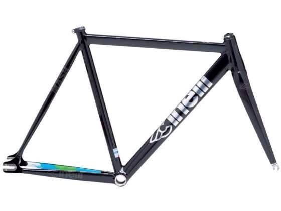 1557465_737620372975887_852172031323782009_n